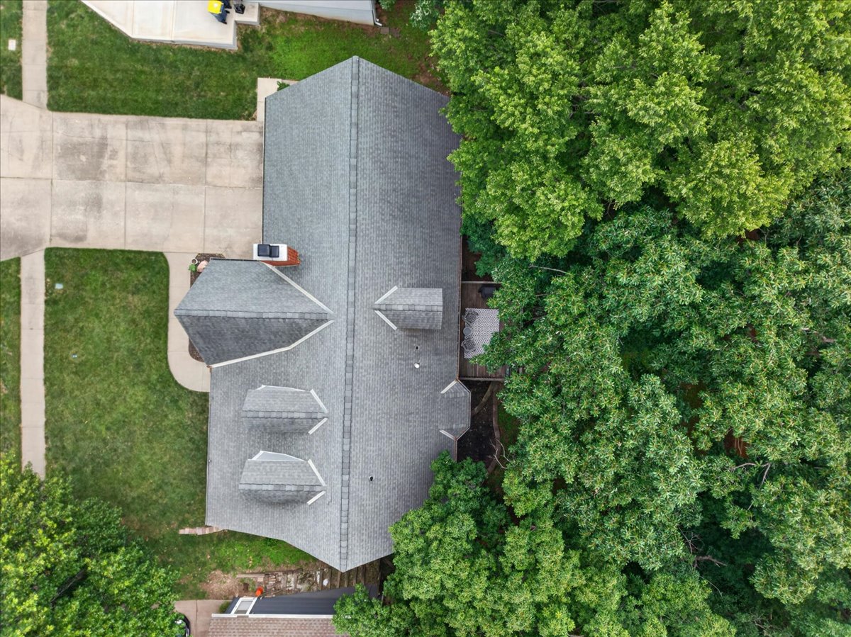 606 Camelot Drive photo 78
